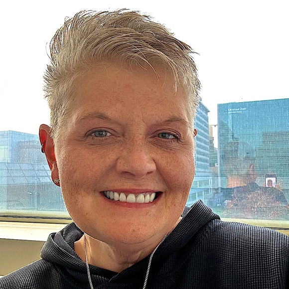 Meet your Posher, Jodi - Picture 1 of 1